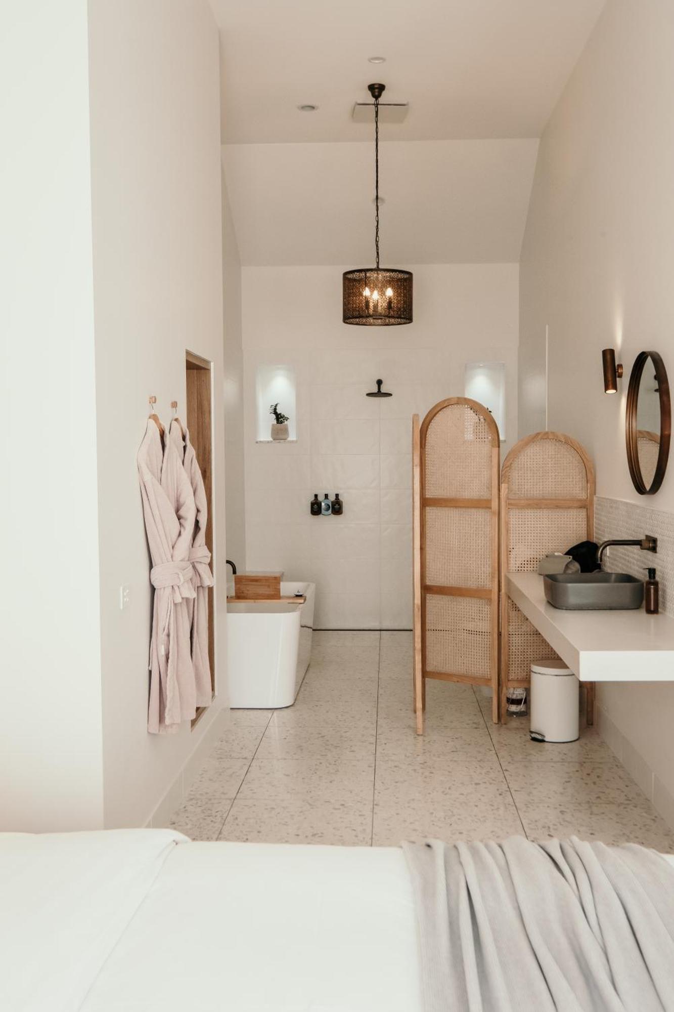 The Oak & Anchor Hotel Port Fairy Luaran gambar Bathroom